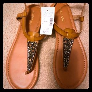 New Maurice’s Sandals Size 6